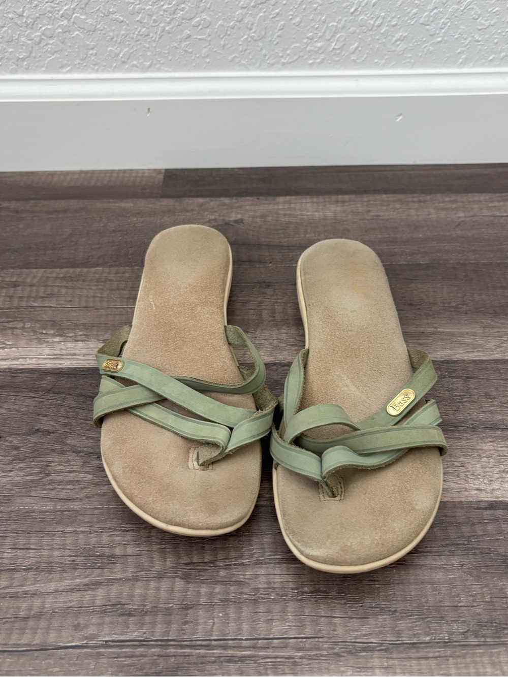 G.H. Bass & Co. Olive Green Cross-Strap Slide Sandals